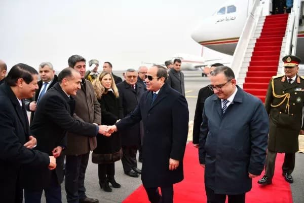  وصول السيسي إلى مدينة يريفان عاصمة أرمينيا 