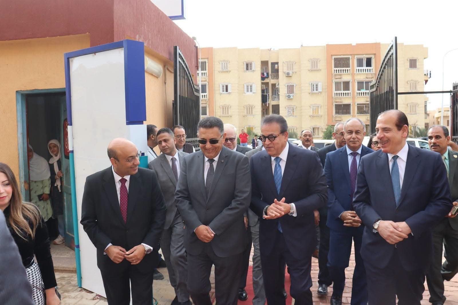 محافظ القليوبية يستقبل وزير الصحة لإطلاق الحملة القومية للتطعيم ضد الحصبة بمدينة العبور 