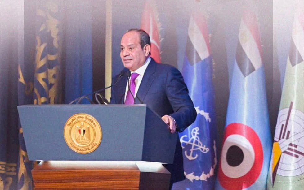 الرئيس السيسى: التحدي الرئيسى بـ 2013 تمثل فى استعادة الدولة والحفاظ على هويتها 