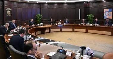 رئيس الوزراء يناقش الضوابط والمحددات المقترحة لموسم الحج 1448 هـ -2027م 